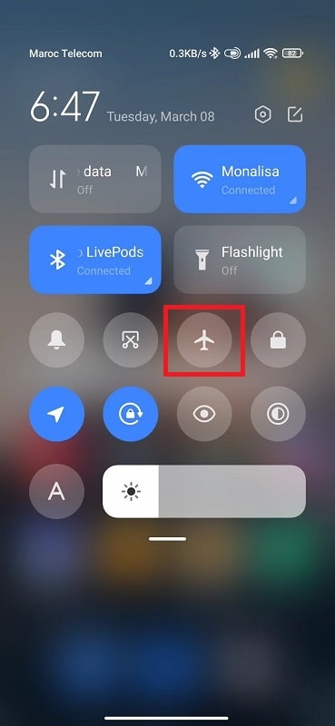 Turn off the flight mode to fix cellular network not available