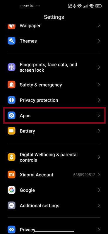 Settings menu showing the 'Apps' section to access app settings