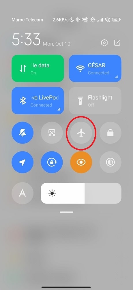 Turn airplane mode on and off